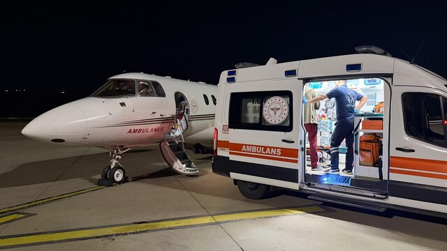 Şırnak'ta kalp rahatsızlığı olan bebek ambulans uçakla Ankara'ya sevk edildi