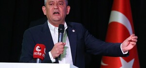 Özgür Özel: Yeni Parti karanlığa inat yakılmış bir mumdur