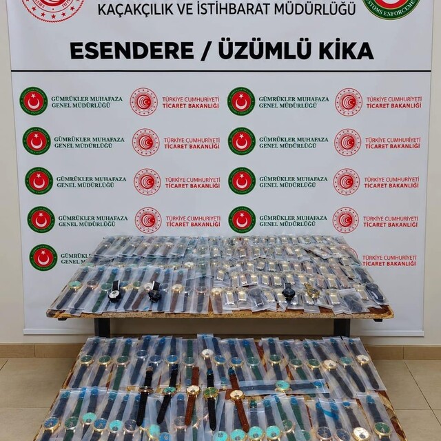 Hakkari'de gümrük kaçağı malzemeler ele geçirildi