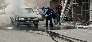 Battalgazi'de yangın çıkan araca zabıta ekipleri müdahale etti