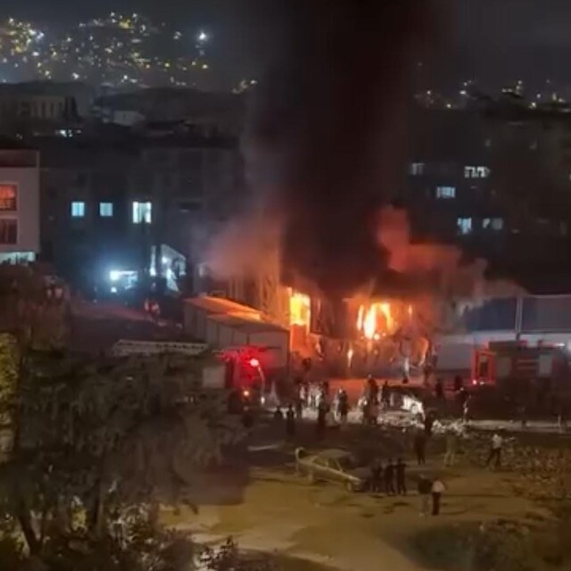 Hatay'da işçilerin kaldığı konteynerde yangın