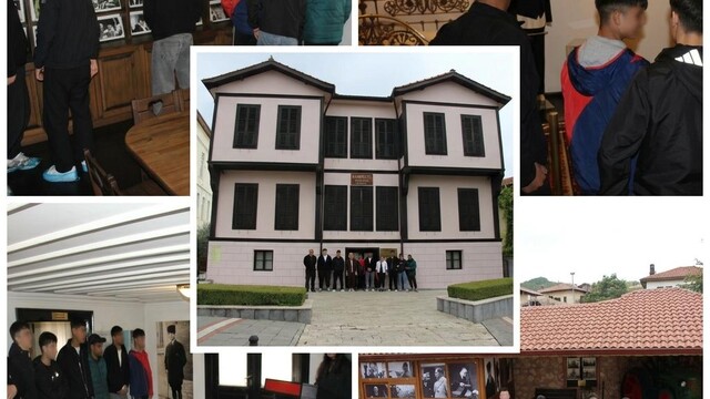Kırklareli'nde yükümlüler Atatürk Evi'ni ziyaret etti