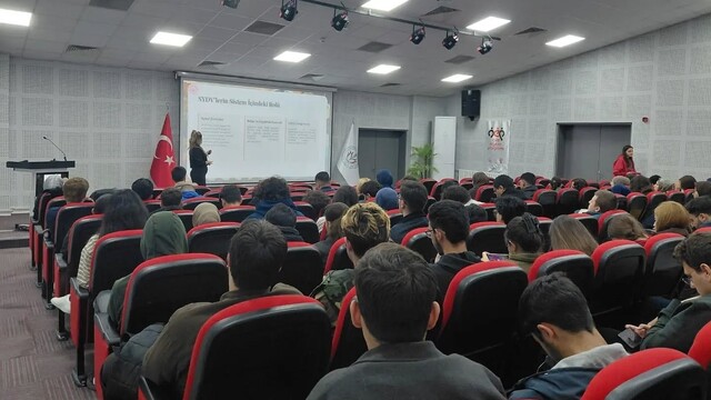 Öğrencilere "İyilik Var" platformu tanıtıldı