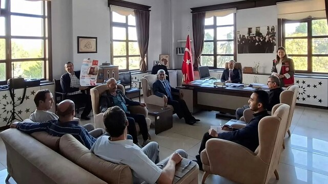 Simav'da Müftülük personeline aile eğitimi verildi