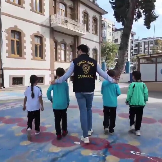 Çanakkale Valiliği: "Okul çevrelerinde güvenlik denetimleri aralıksız sürüy...