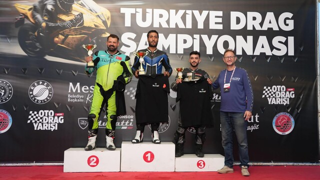 Türkiye Drag Şampiyonası'nın 4. ayak yarışları Antalya'da yapıldı