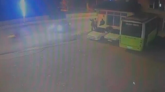 Otomobille çarpışan motosikletin sürücüsü yaralandı