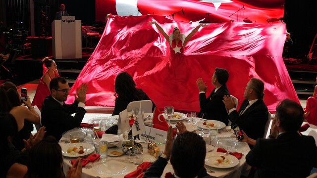 ANTGİAD, Cumhuriyet'in 103. yılını Cumhuriyet Balosu ile kutladı