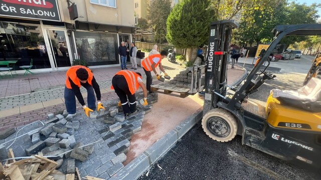 Büyükşehir, Erdoğan Caddesi'ni yeniliyor