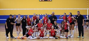 Turgutlu’nun Sultanları deplasmanda kazandı, basketbol takımı Fenerbahçe’ye takıldı