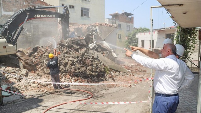 Başkan Sandıkçı: "Eser ve hizmet seferberliğimizi sürdürüyoruz"