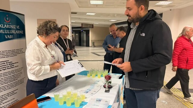 Nazilli Devlet Hastanesi'nde hasta hakları için farkındalık standı açıldı