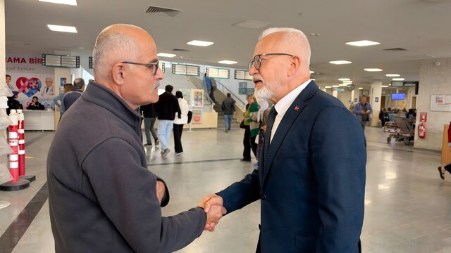 Eskişehir'de "Hasta Hakları Günü" kapsamında hastaneler ziyaret edildi