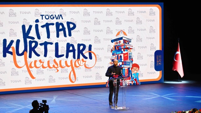 Bilal Erdoğan: "Türkiye'ye, dünyaya değer katacak"
Bilal Erdoğan: "Cumhurbaşkanımız çocukları çok seviyor"
Gaziantep'te "Kitap Kurdu Türkiye Lansmanı" gerçekleştirildi