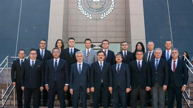 Danıştay Başkanı Yiğit İzmir'de çalıştaya katıldı