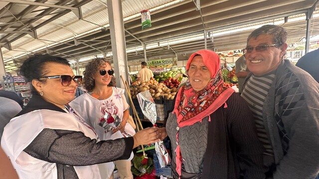 Anamur Kent Konseyi Kadın Meclisi üyeleri, üretici kadınlarla buluştu