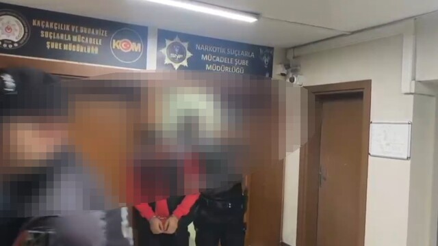 Sakarya'nın 2 ilçesinde uyuşturucu operasyonu: 3 tutuklama