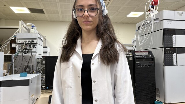 Lise öğrencisi Türkiye'nin en genç dergi hakemi oldu
