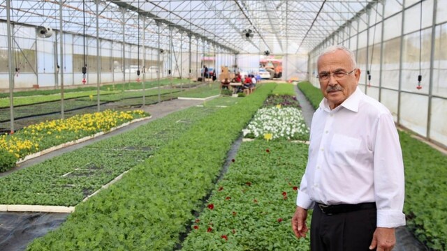Başkan Güler: "Kendi çiçeklerimizi üretip, ekonomimize katkı sağlıyoruz"
