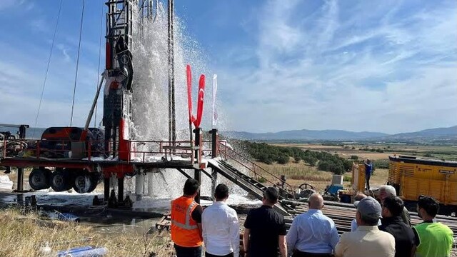 Gönen Sera Organize Tarım Bölgesi'nde 1,7 milyar Türk Lirası altyapı ihalesi
