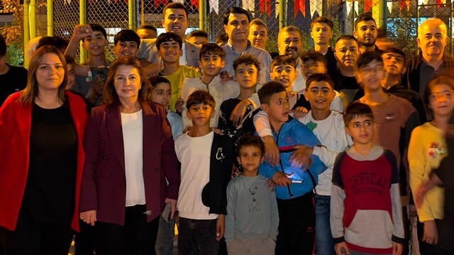 Yılmaz, Eydibaba'da yeni parkta incelemelerde bulundu