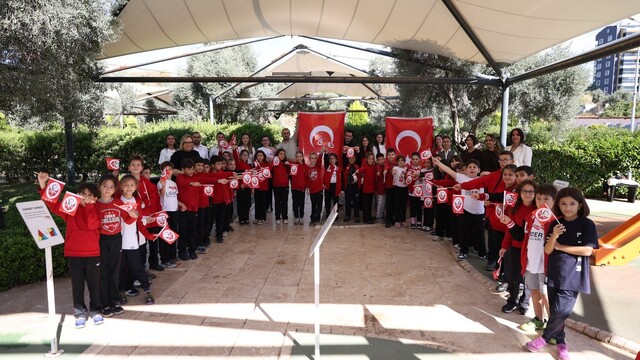 Öğrenciler Matematik ve Bilim Parkı'nı gezdi