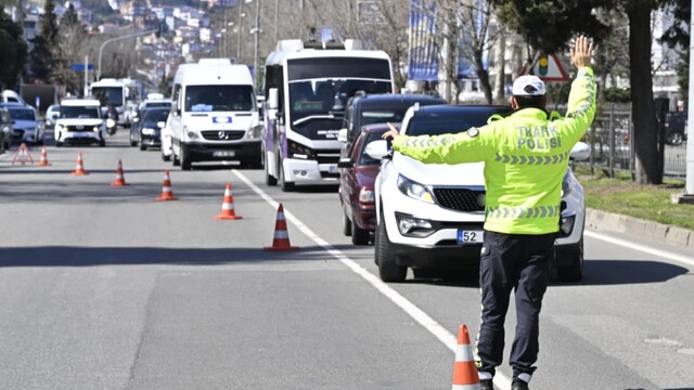 Ordu'da trafik denetimleri: 20 bine yakın araç ve sürücüsü denetlendi