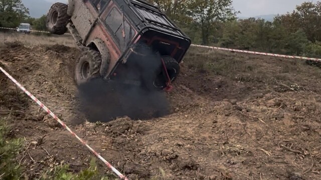 Kapıdağ Off-Road Ekibi, Mustafakemalpaşa'dan kupalarla döndü