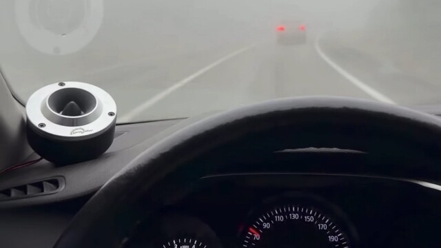 Çankırı'da etkili olan sis görüş mesafesini 30 metreye düşürdü