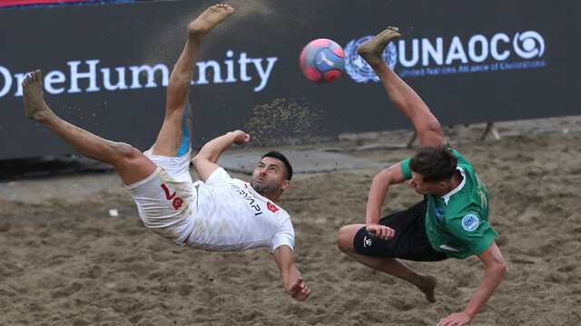 Plaj Futbolu Dünya Kulüpler Şampiyonası, Alanya'da devam ediyor