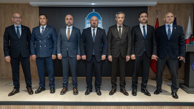Bursa Ticaret Borsası'nda İbrahim Özhan dönemi
Özhan: "Borsamızı üyelerimizle birlikte daha ileriye taşıyacağız"