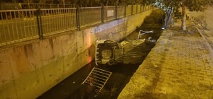 Kayseri’de otomobil kanala uçtu: 2 yaralı