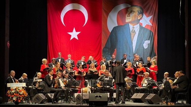 Bursa'da "Cumhuriyet Bayramı" konseri gerçekleştirildi