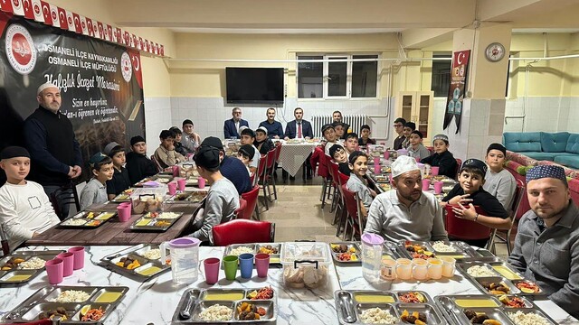 Kaymakam Yılmaz, hafızlık öğrencileriyle buluştu