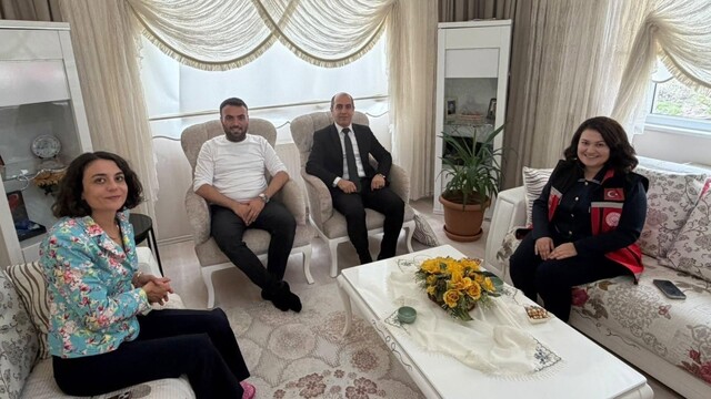 Bilecik'te şehit ailesine vefa ziyareti