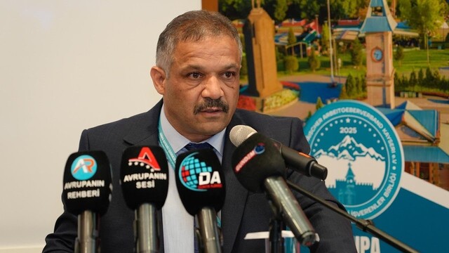 Hızar'dan '29 Ekim' mesajı: "Cumhuriyet, bu milletin onuru, Türkiye'nin ebedi imzasıdır"