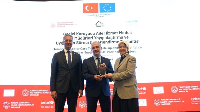 Geçici Koruyucu Aile Hizmet Modeli'nde başarı ödülü