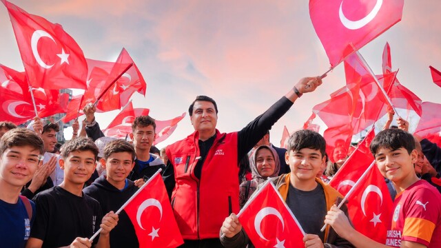 Yılmaz'dan 29 Ekim Cumhuriyet Bayramı mesajı