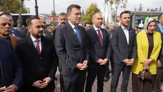 Niğde Belediyesi'nin araç filosu güçleniyor: 20 yeni araç hizmete girdi