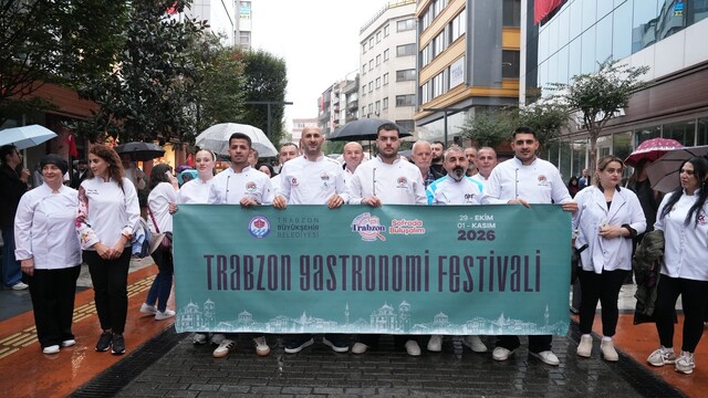 Trabzon Gastronomi Festivali kortej yürüyüşü ile başladı