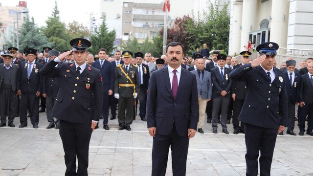 Kahta'da Cumhuriyet'in 103. yıl dönümü törenle kutlandı