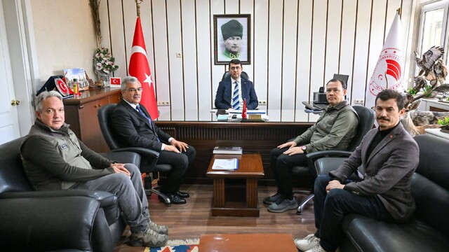 Uşak Valisi Kartal, Orman İşletme Müdürlüğü ve DKMP'yi ziyaret etti