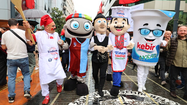 Trabzon Gastronomi Festivali kortej yürüyüşü ile başladı