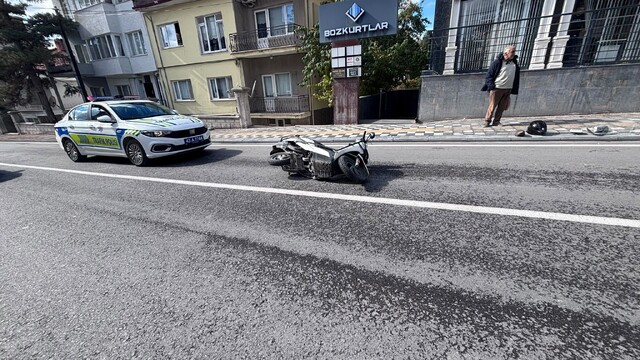 Tavşanlı'da trafik kazası, 2 yaralı
