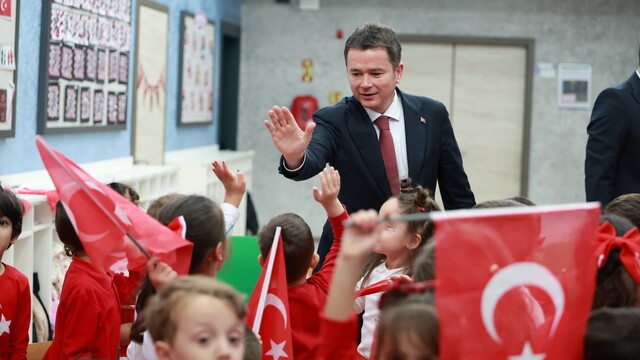 Osmangazi'de cumhuriyet coşkusu kreşlere taştı