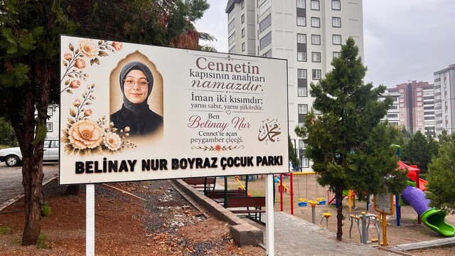 Okul saldırısında hayatını kaybeden çocukların isimleri park ve sahaya verildi