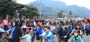 Trabzon'da Cumhuriyet Bayramı dolayısıyla bisiklet şöleni düzenlendi