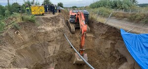 Aydın'da kanalizasyon kazısında toprak kaydı; 1 ölü