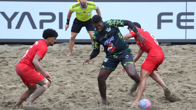Plaj Futbolu Dünya Kulüpler Şampiyonası, Alanya'da devam ediyor