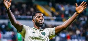 Kelechi Iheanacho’dan Bursaspor taraftarına Süper Lig sözü